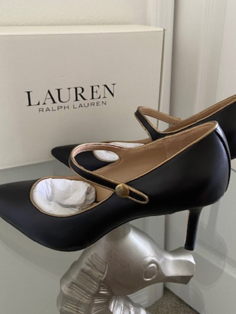 NWT - Ralph Lauren Lanette Black/Gold Metallic Trim Mary Jane Pumps - Size 8.5 - Picture 6 of 6
